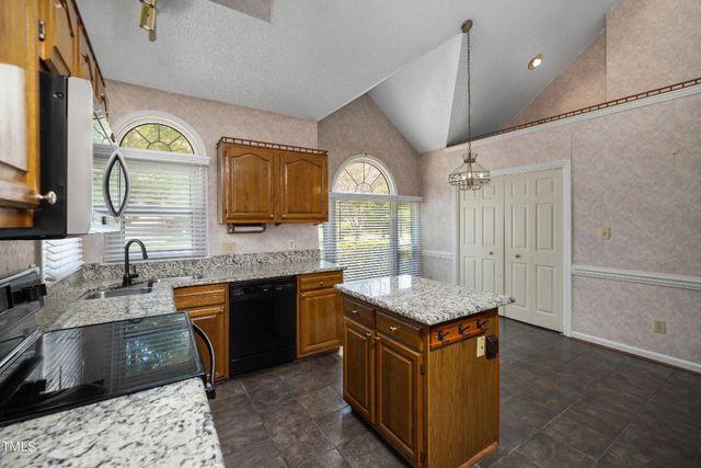 2517 Oakes Plantation Drive, Raleigh, NC 27610