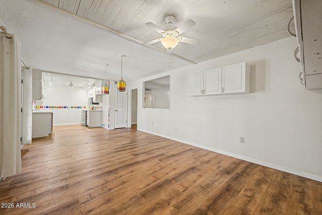 14044 N Lakeforest Drive, Sun City, AZ 85351