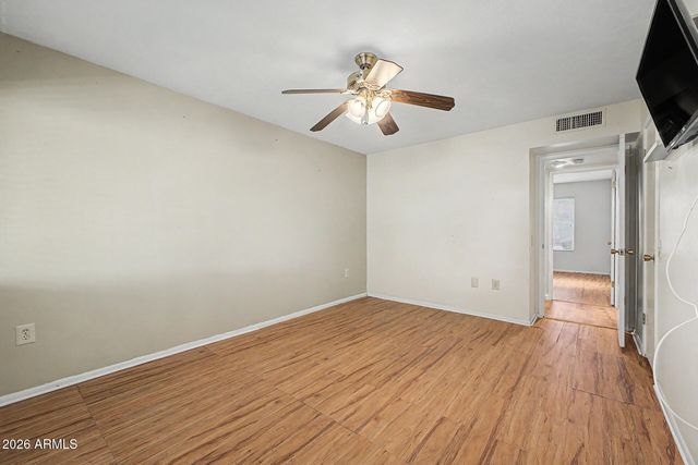 14044 N Lakeforest Drive, Sun City, AZ 85351