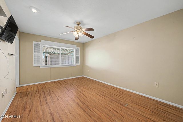 14044 N Lakeforest Drive, Sun City, AZ 85351