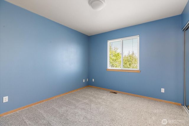 726 SW Puffin Street, Oak Harbor, WA 98277