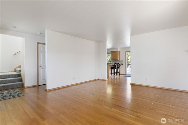 726 SW Puffin Street, Oak Harbor, WA 98277