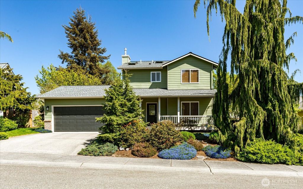 726 SW Puffin Street, Oak Harbor, WA 98277