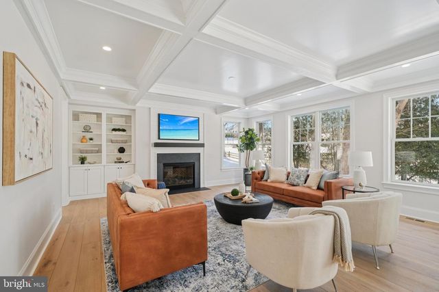 340 HIDDEN RIVER RD, Penn Valley, PA 19072