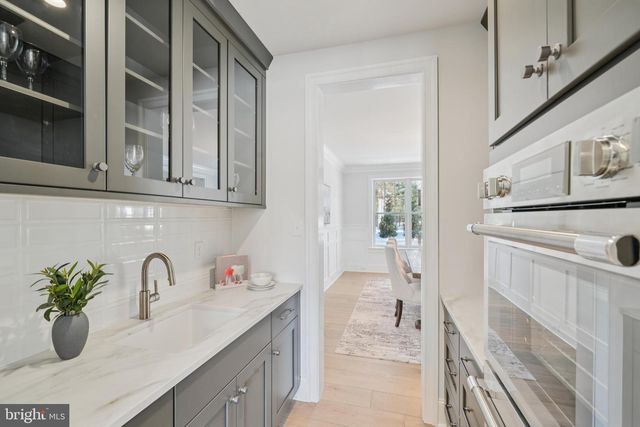 340 HIDDEN RIVER RD, Penn Valley, PA 19072