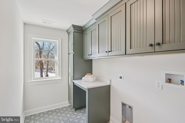 340 HIDDEN RIVER RD, Penn Valley, PA 19072