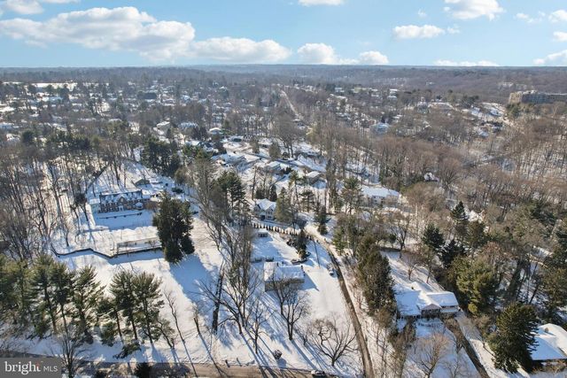 340 HIDDEN RIVER RD, Penn Valley, PA 19072