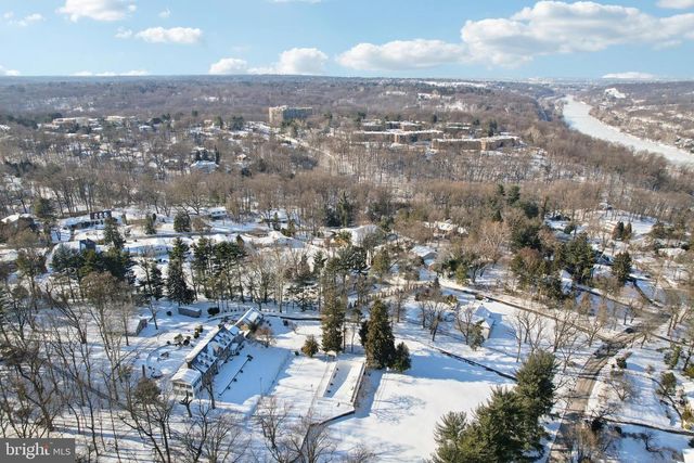 340 HIDDEN RIVER RD, Penn Valley, PA 19072