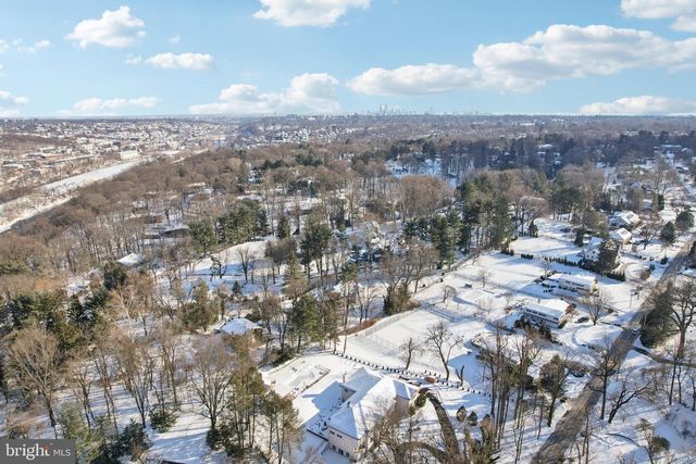 340 HIDDEN RIVER RD, Penn Valley, PA 19072