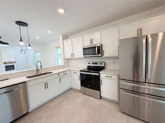 8359 SW 54TH LOOP, Ocala, FL 34481