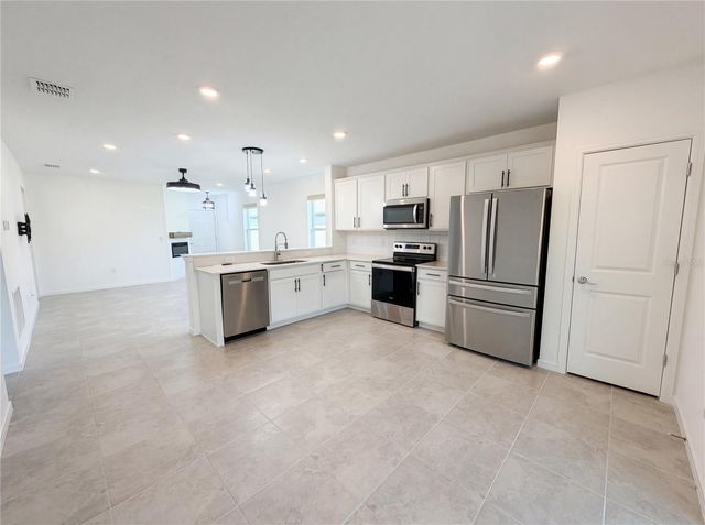 8359 SW 54TH LOOP, Ocala, FL 34481