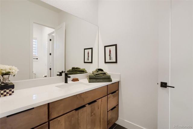 1058 Earmark Lane, Castle Rock, CO 80104