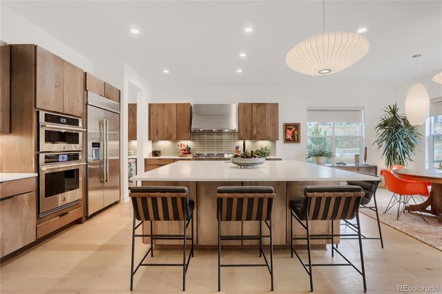 1058 Earmark Lane, Castle Rock, CO 80104
