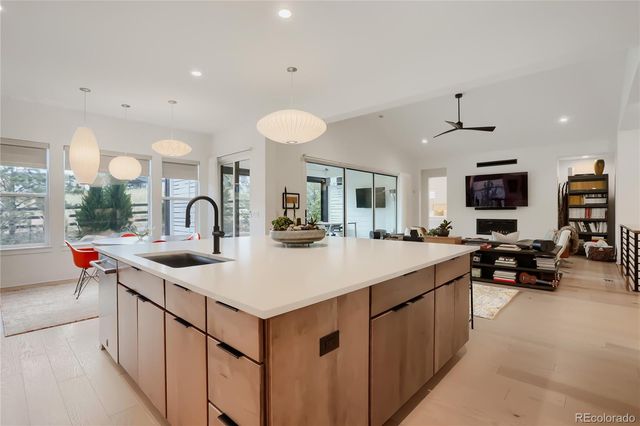 1058 Earmark Lane, Castle Rock, CO 80104