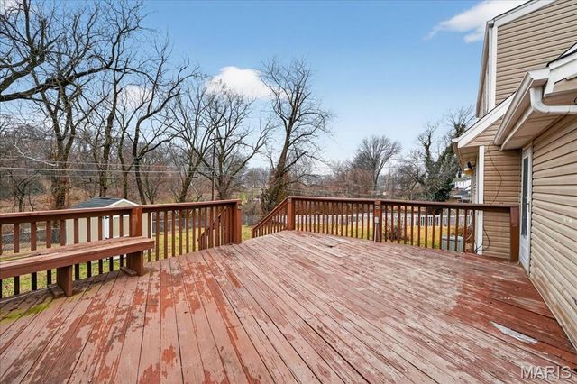 8808 Marcella Avenue, St Louis, MO 63121