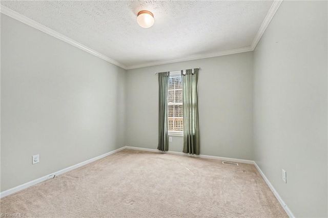 190 Pondview Drive, Reidsville, NC 27320