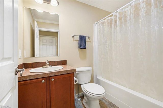 190 Pondview Drive, Reidsville, NC 27320