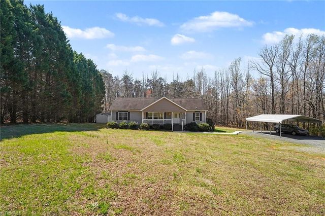 190 Pondview Drive, Reidsville, NC 27320