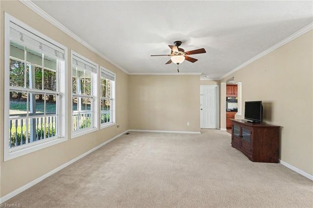 190 Pondview Drive, Reidsville, NC 27320