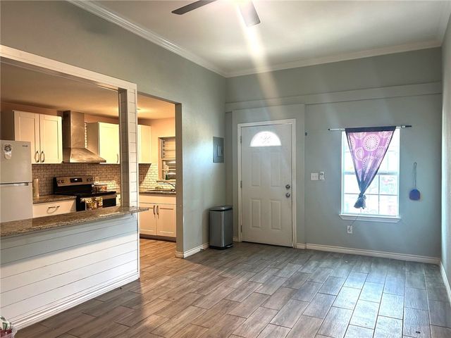 5006 Kasper St, Corpus Christi, TX 78415