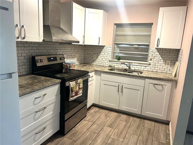 5006 Kasper St, Corpus Christi, TX 78415