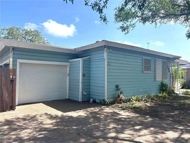 5006 Kasper St, Corpus Christi, TX 78415