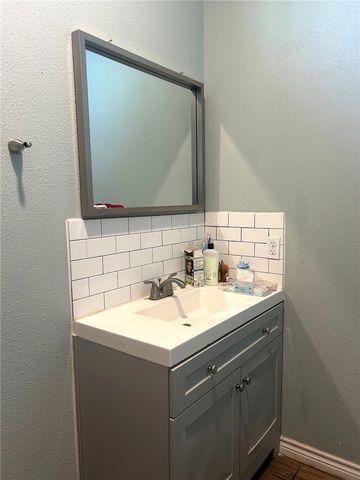 5006 Kasper St, Corpus Christi, TX 78415