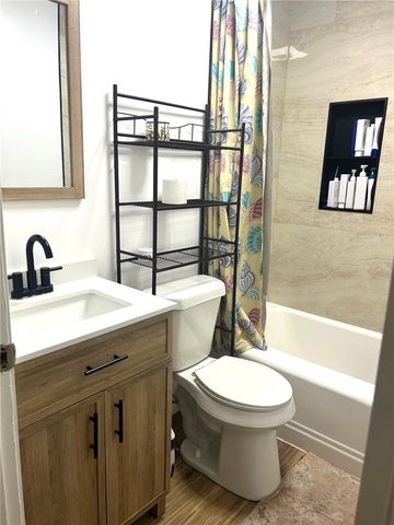 5006 Kasper St, Corpus Christi, TX 78415