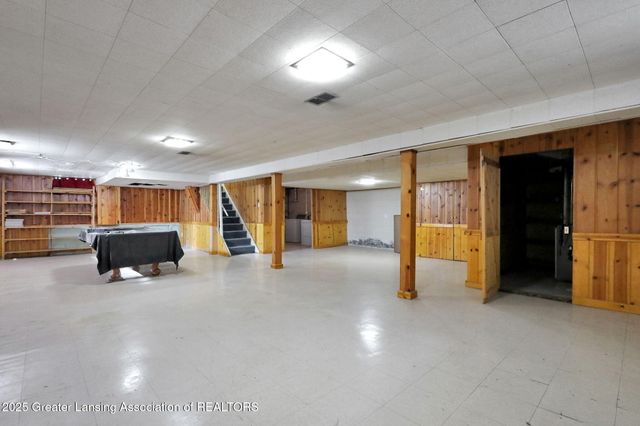 4311 Woodhaven Drive, Lansing, MI 48917