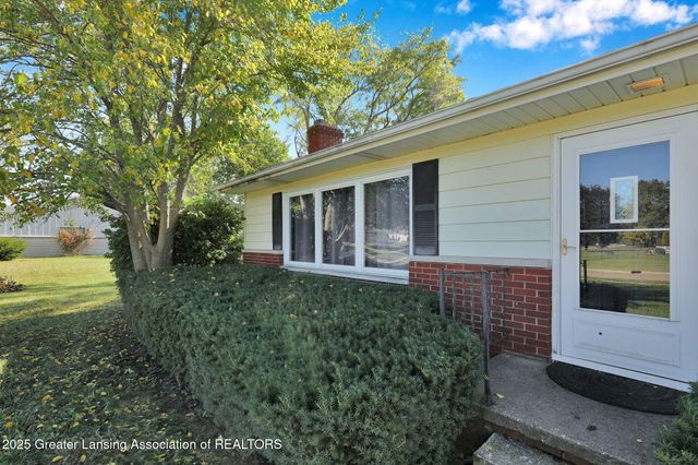 4311 Woodhaven Drive, Lansing, MI 48917