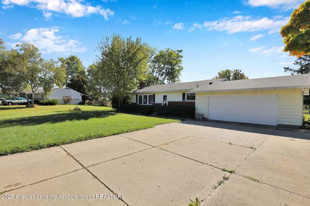 4311 Woodhaven Drive, Lansing, MI 48917