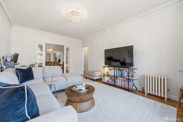 1441 Jones Street 301, San Francisco, CA 94109