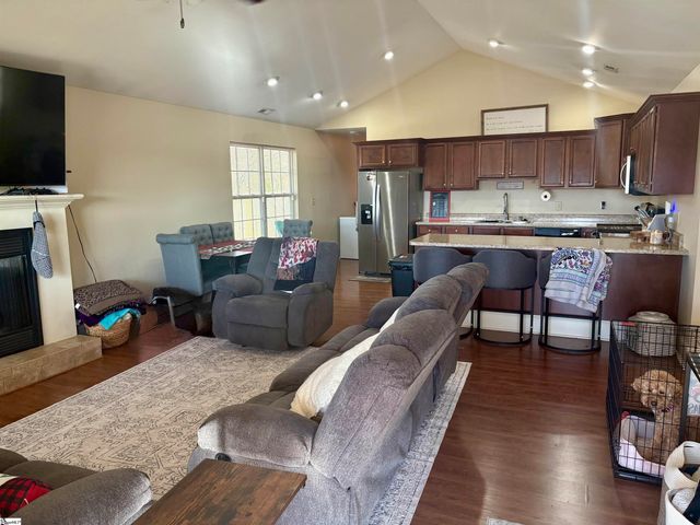 610 Fawn Branch Trail, Boiling Springs, SC 29316