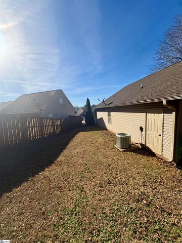610 Fawn Branch Trail, Boiling Springs, SC 29316