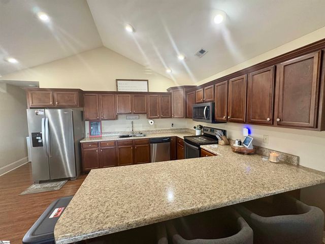 610 Fawn Branch Trail, Boiling Springs, SC 29316