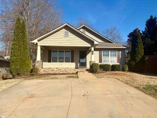 610 Fawn Branch Trail, Boiling Springs, SC 29316