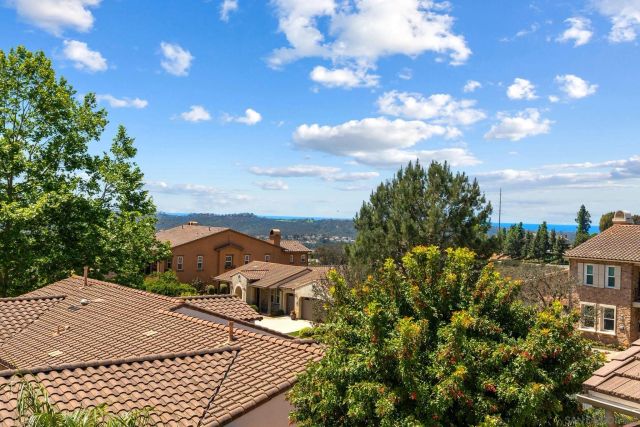 3228 Sitio Montecillo, Carlsbad, CA 92009