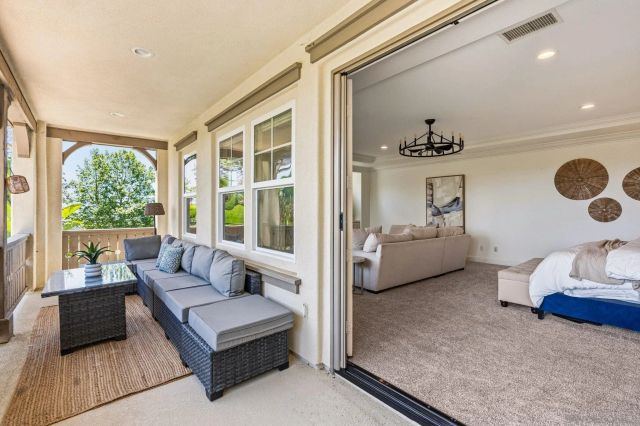 3228 Sitio Montecillo, Carlsbad, CA 92009