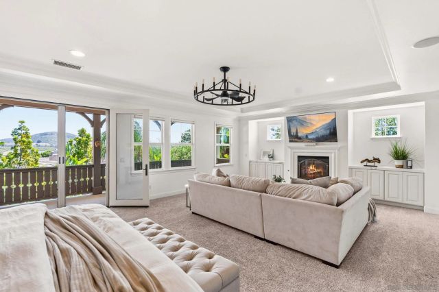 3228 Sitio Montecillo, Carlsbad, CA 92009