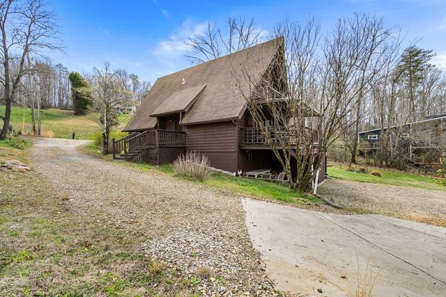 1721 Settlement Road, Young Harris, GA 30582