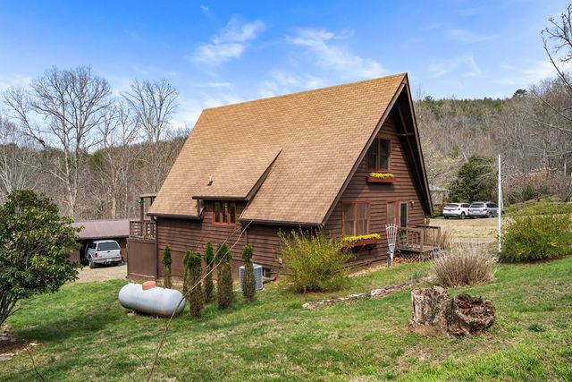 1721 Settlement Road, Young Harris, GA 30582