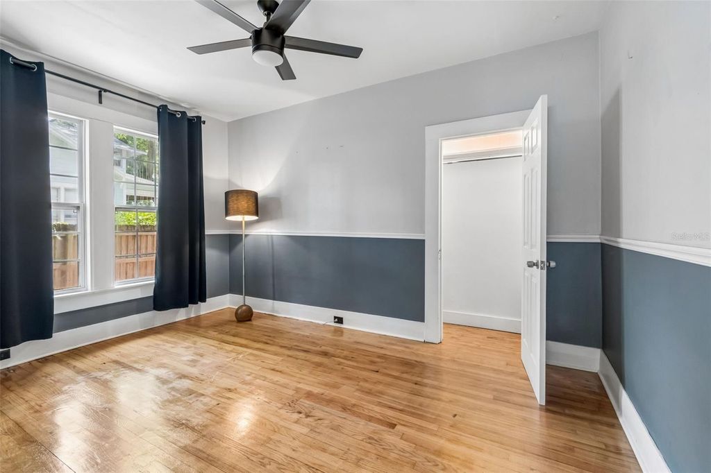 Image 16 of property listing at 1202 E LOUISIANA AVENUE, Tampa, FL 33603