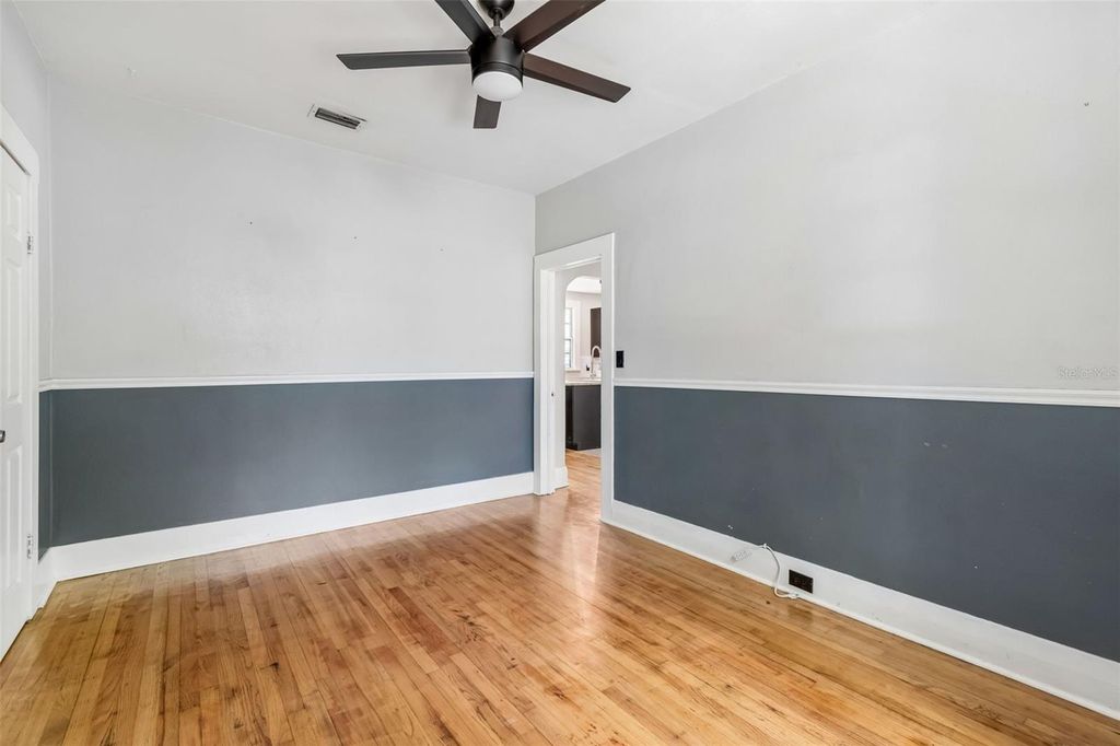 Image 17 of property listing at 1202 E LOUISIANA AVENUE, Tampa, FL 33603