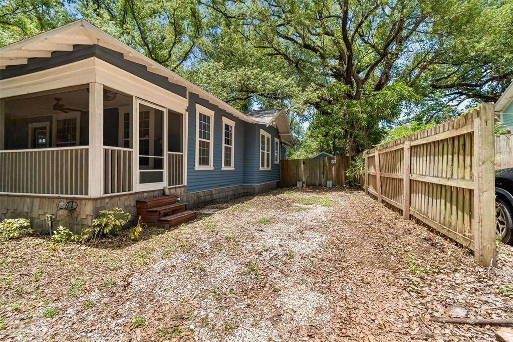 Image 3 of property listing at 1202 E LOUISIANA AVENUE, Tampa, FL 33603