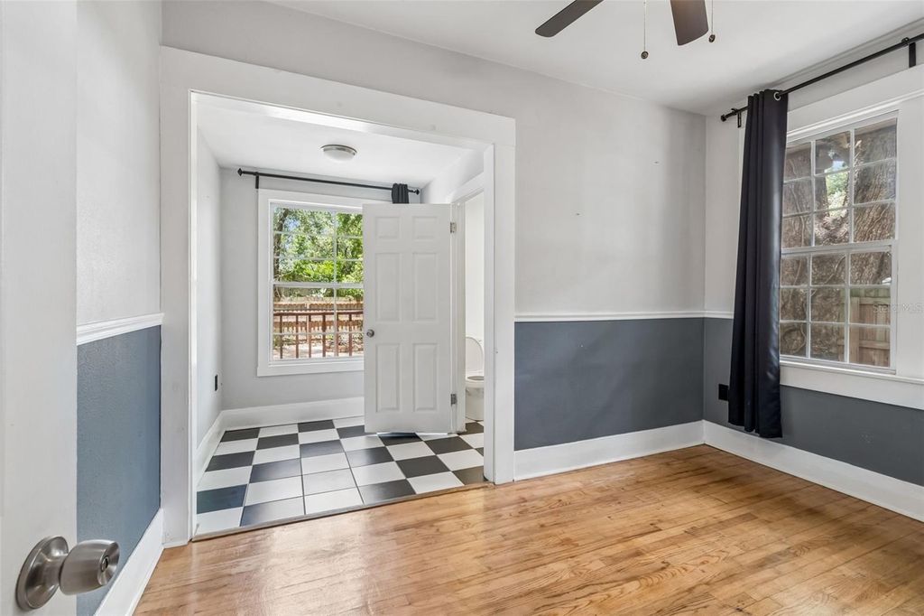 Image 23 of property listing at 1202 E LOUISIANA AVENUE, Tampa, FL 33603