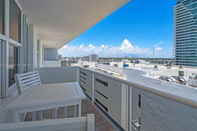 3725 S Ocean Drive PH03, Hollywood, FL 33019