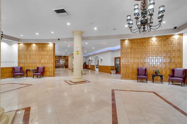 3725 S Ocean Drive PH03, Hollywood, FL 33019