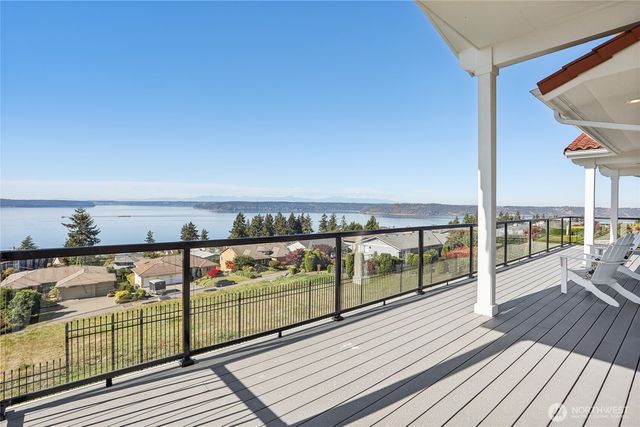 6106 Panorama Drive NE, Tacoma, WA 98422