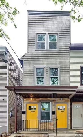 104A Yale Avenue, Jersey City, NJ 07304