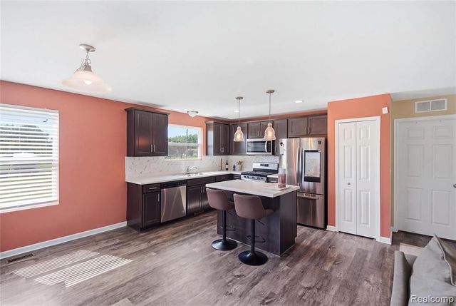 6963 Sweet Water Drive, Ypsilanti, MI 48197